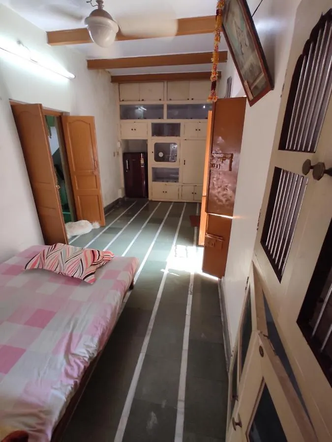 Heritage Homestay At Old City Near Holy Ganges バラナシ ゲストハウス