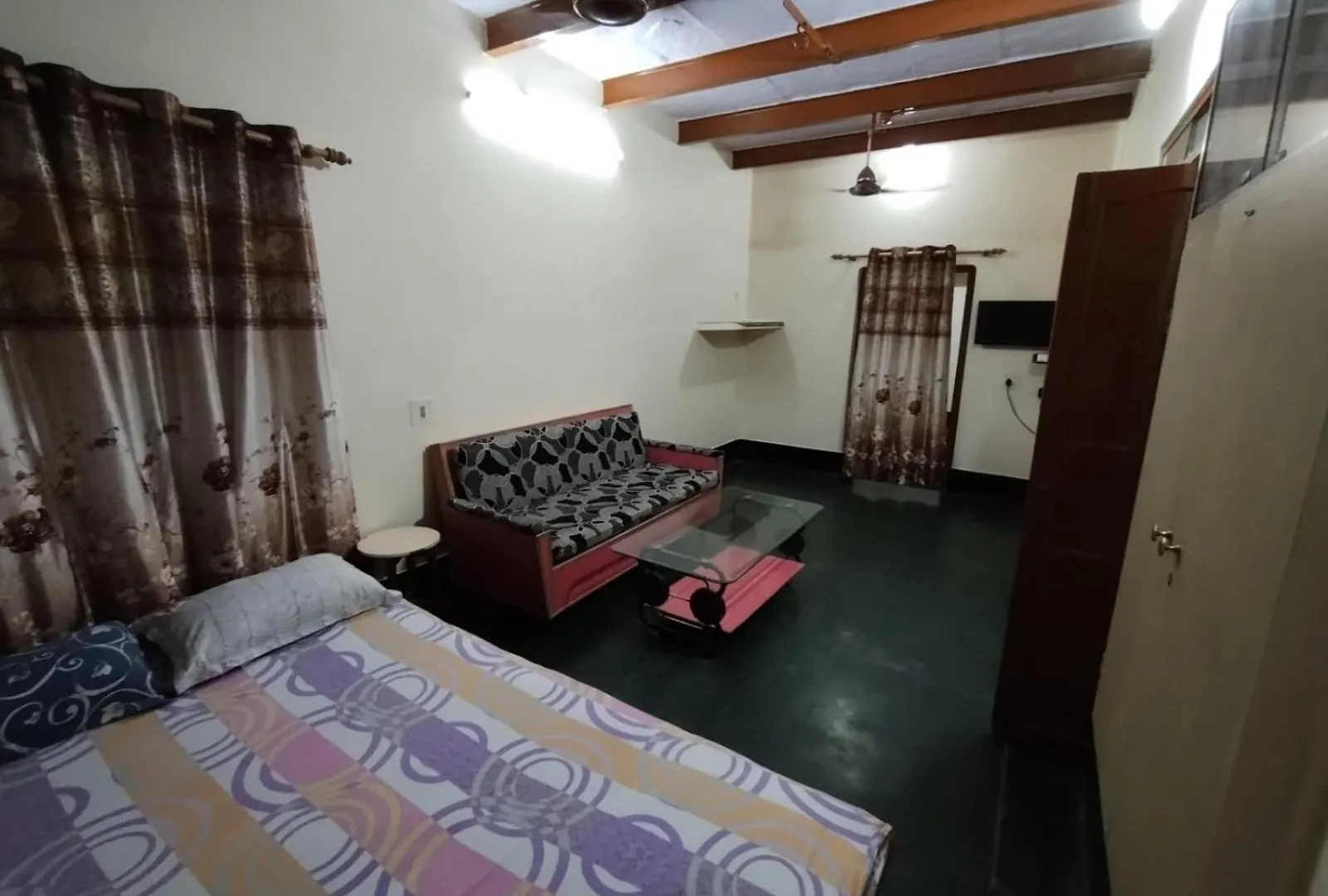 Heritage Homestay At Old City Near Holy Ganges バラナシ